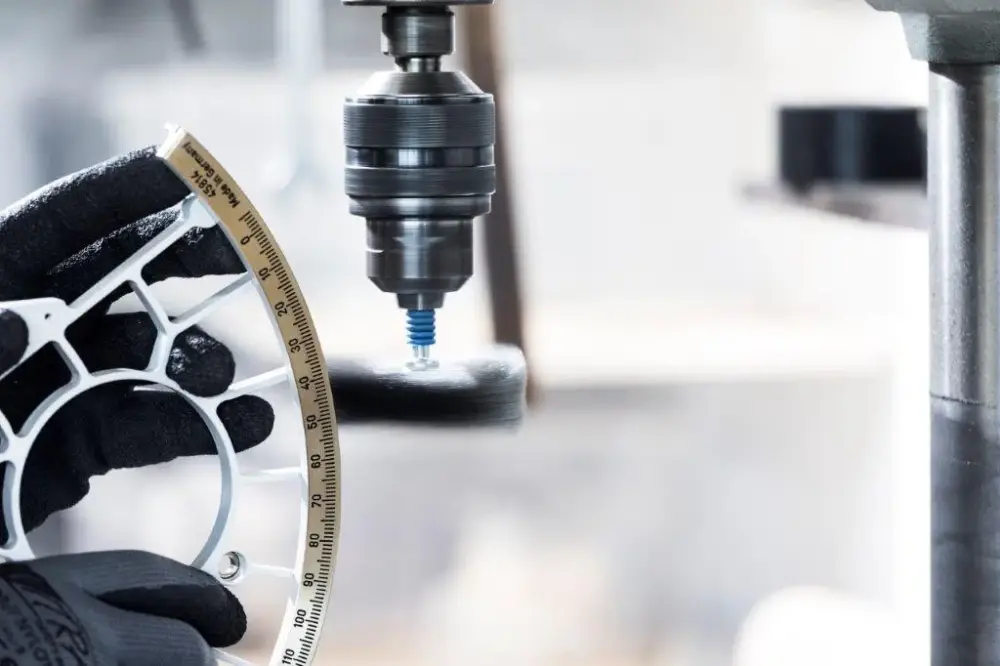 Sextant onderhoud met nieuw certificaat Veilige Betaling