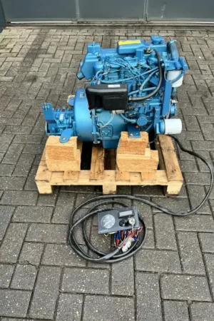 Nanni 3.90HE23Pk scheepsmotor met keerkoppeling Nieuw