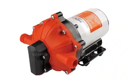 Seaflo serie 51 Drinkwaterpomp 18.9 ltr/m 70PSI 24volt Flitsaanbieding
